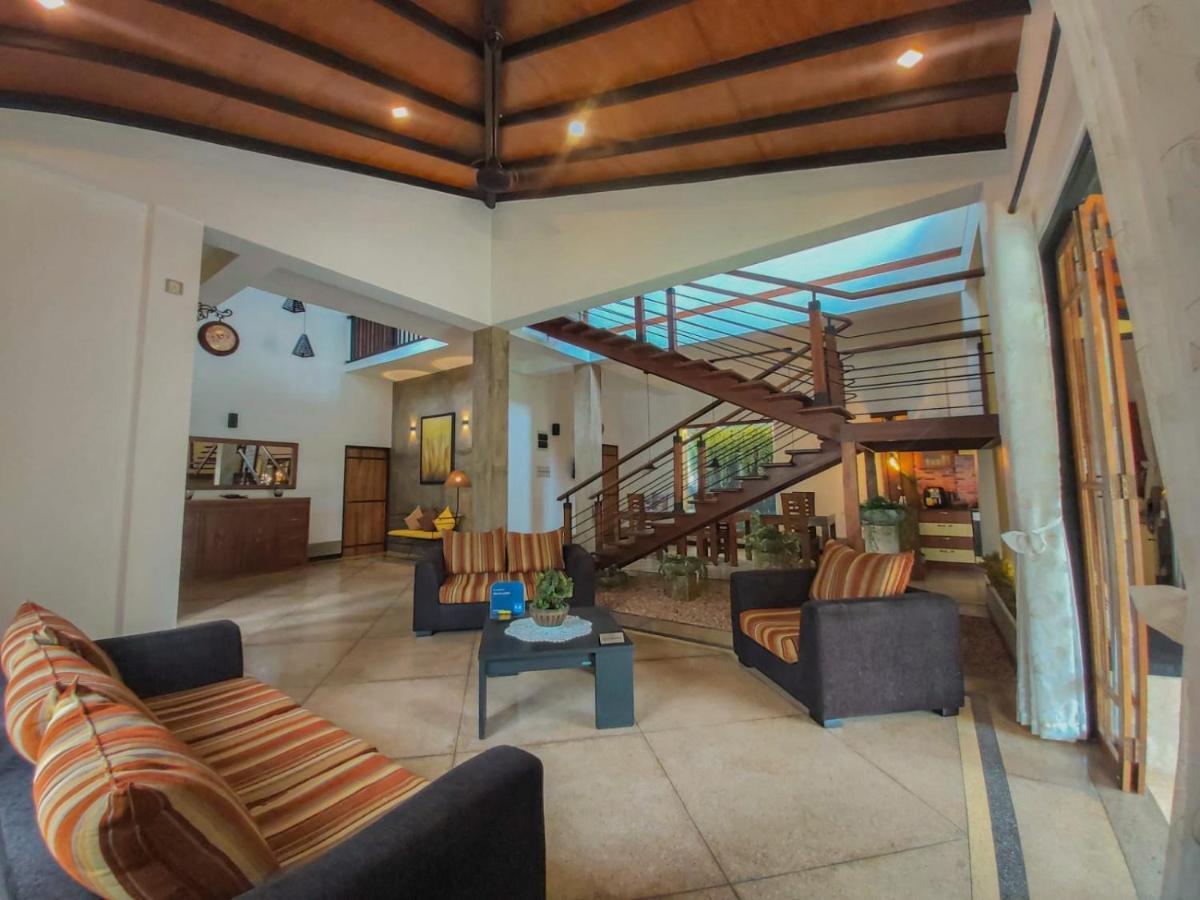 Villa Dominikku Negombo Buitenkant foto