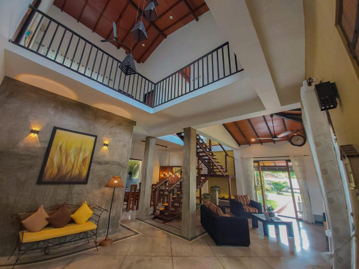 Villa Dominikku Negombo Buitenkant foto