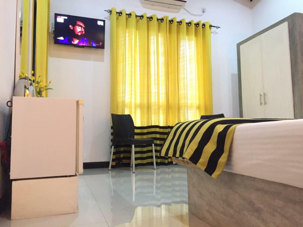 Villa Dominikku Negombo Buitenkant foto