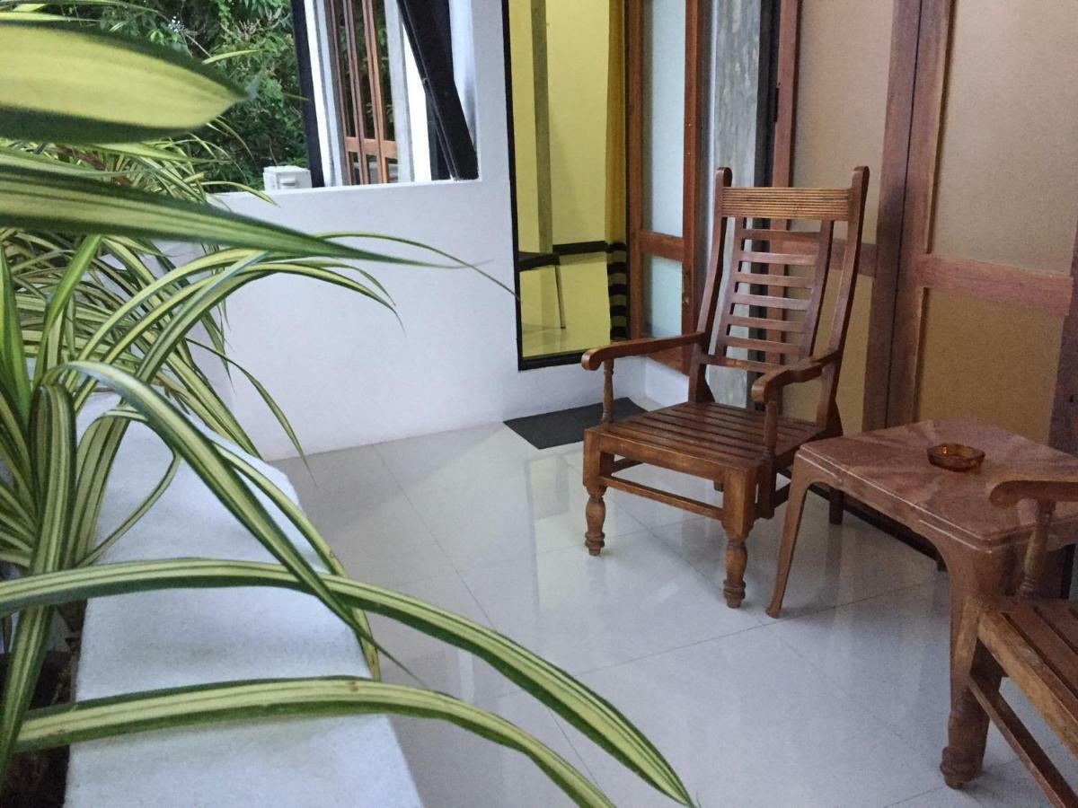 Villa Dominikku Negombo Kamer foto