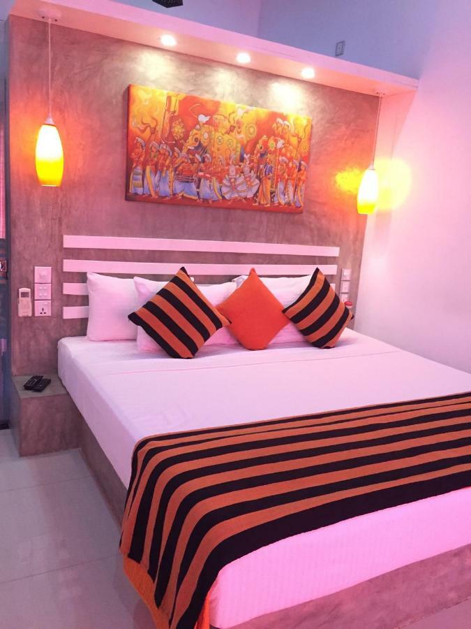 Villa Dominikku Negombo Buitenkant foto
